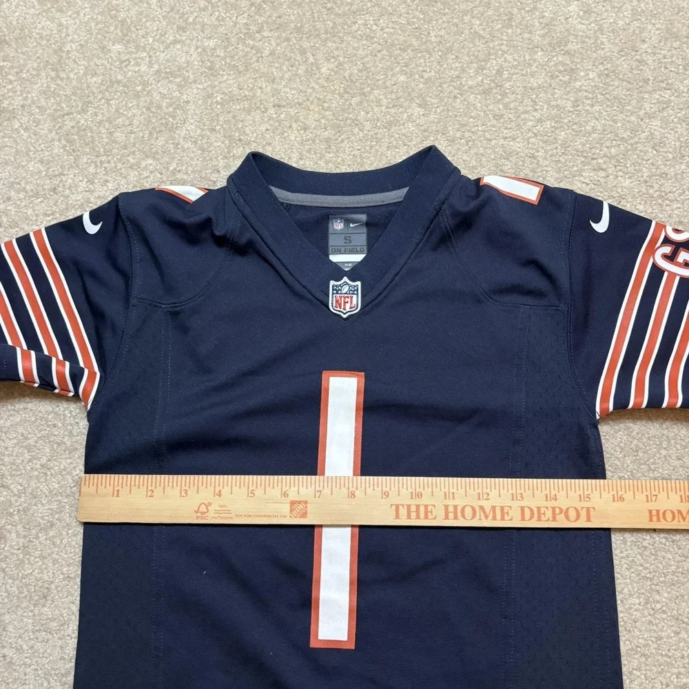 Nike Chicago Bears Justin Fields Jersey Boys Small 8 Blue NFL Football On Field